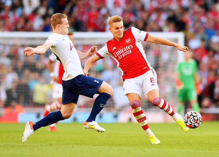 关于金州勇士窗口期状态回暖，志在英超名次提升，话题不断，控场能力受关注的信息